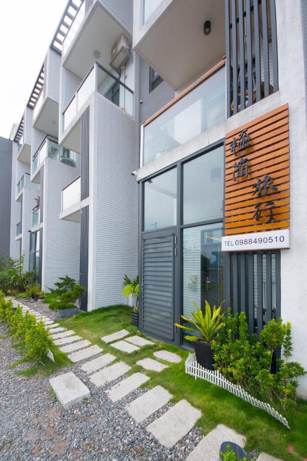 極簡旅行民宿 Simple Travel B&B Wujie Zewnętrze zdjęcie